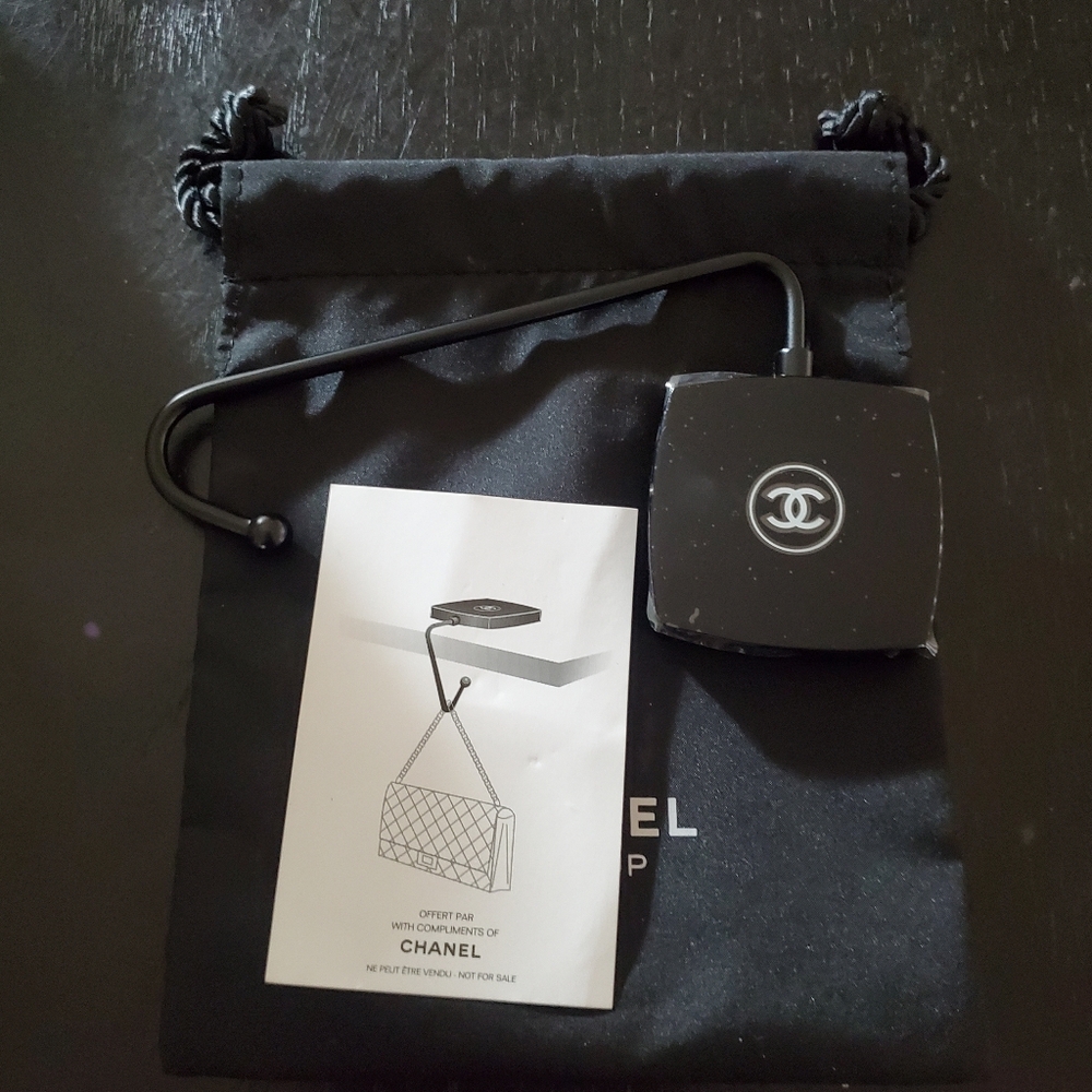 CHANEL Black Bag Holder